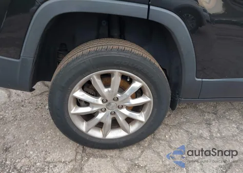 2015 Jeep Cherokee Limited z USA, uszkodzony, nr VIN 1C4PJMDS5FW727302